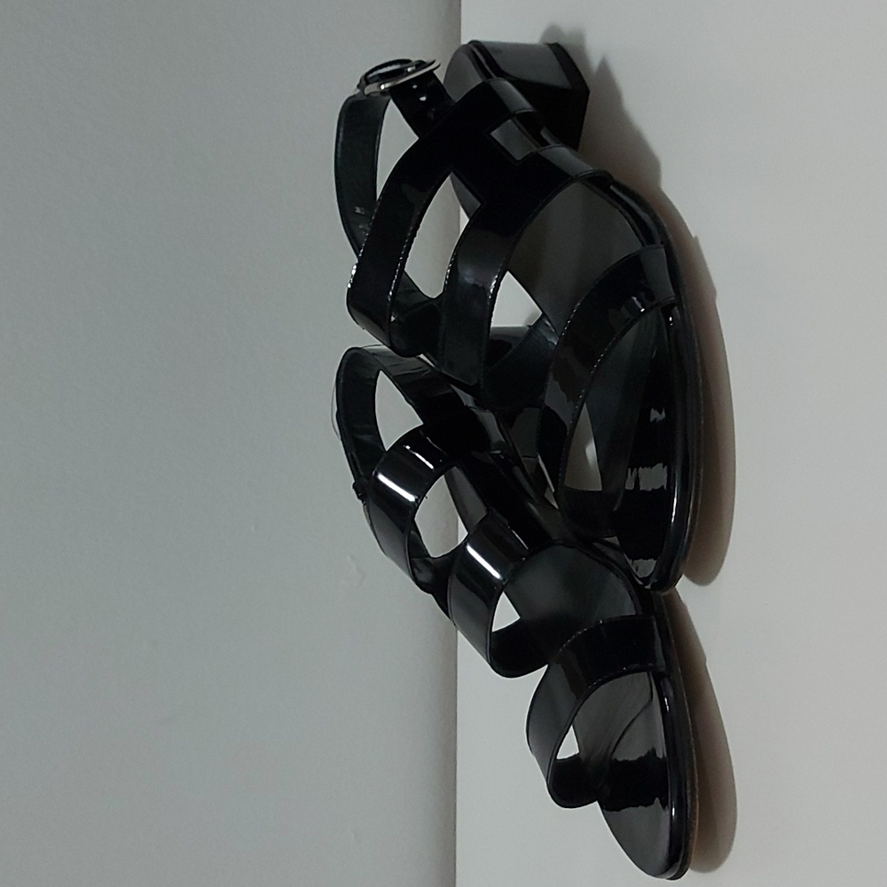 Stuart Weitzman black patent sandals size 7.5